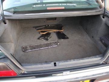 Peugeot 605